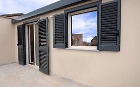 Palazzo al Carmine